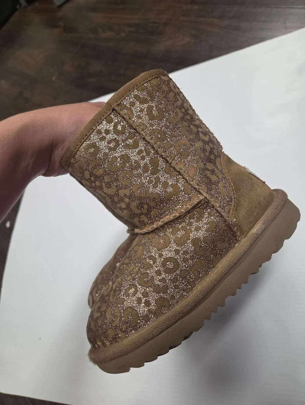 UGG 10 Toddler Classic II Glitter Leopard Chestnut Boot Shearling